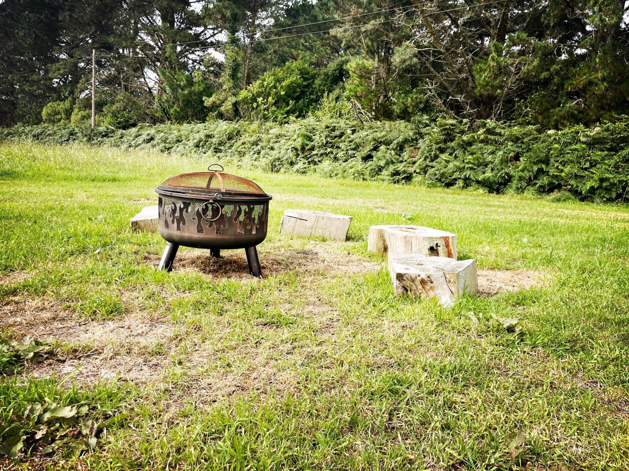 Trevena Cross Glamping & Camping Helston Exterior photo